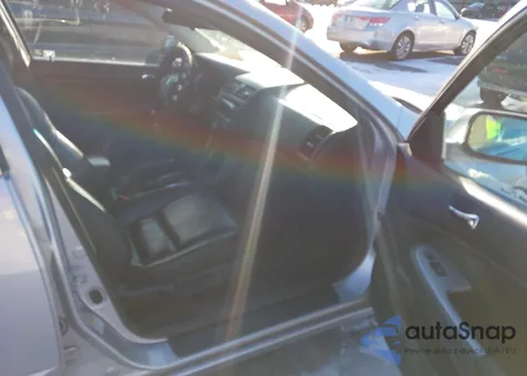 2004 Honda Accord 3.0 Ex from USA, damaged, VIN 1HGCM66584A026063